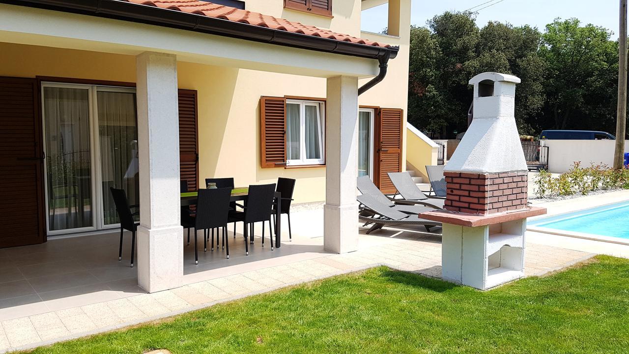 Villas Simag Banjole Exterior foto